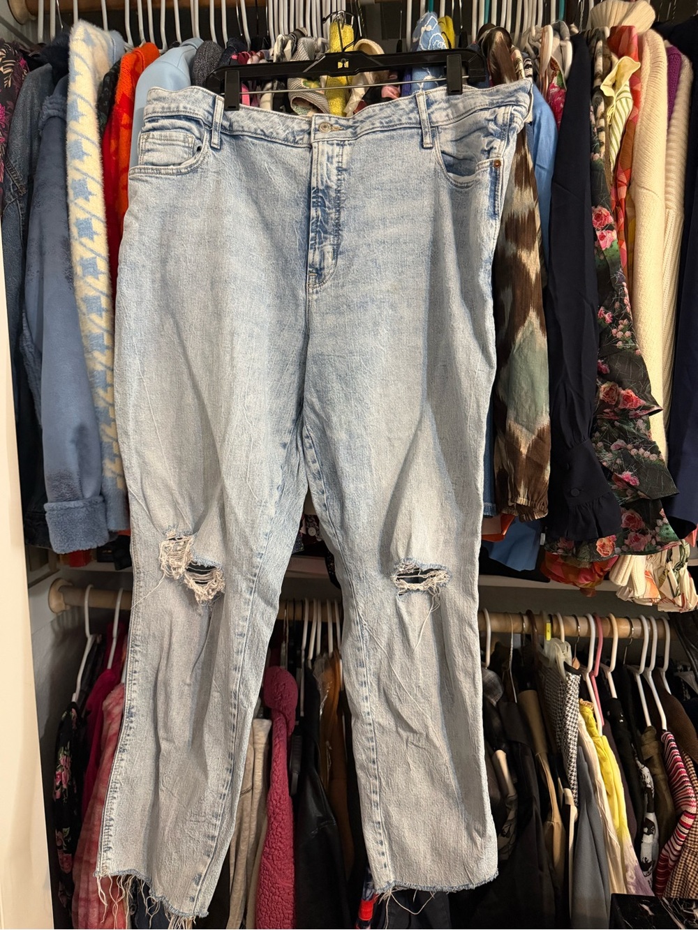 Old Navy Light Blue vintage slim Jeans 22